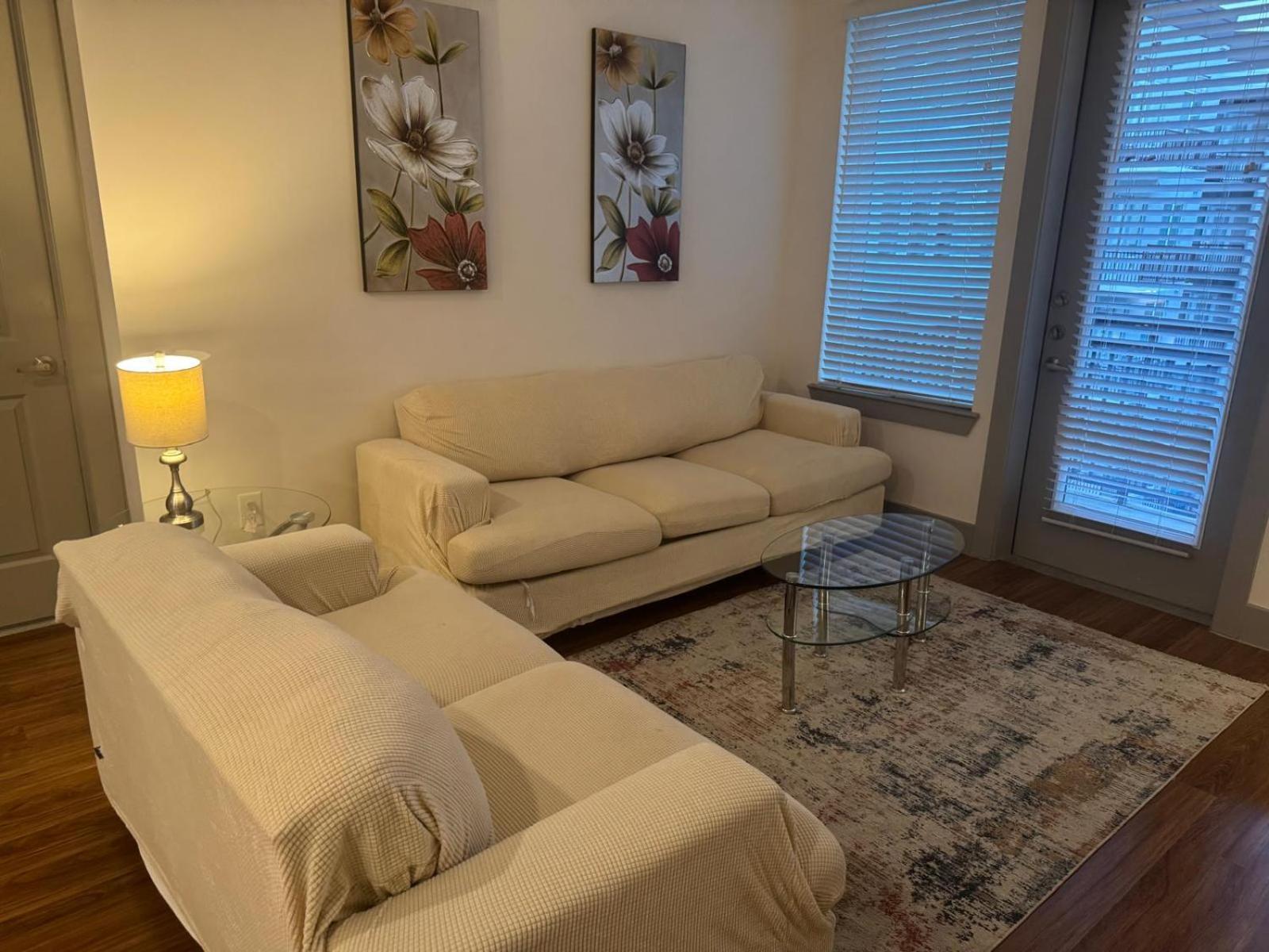Resort-Style Apartments Near The Galleria Houston Cameră foto